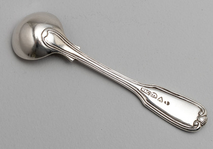 Indian Colonial Silver Salt Spoon - Hamilton & Co, Calcutta